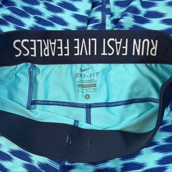 Nike Running Crop Leggings Small - Picture 8 of 11